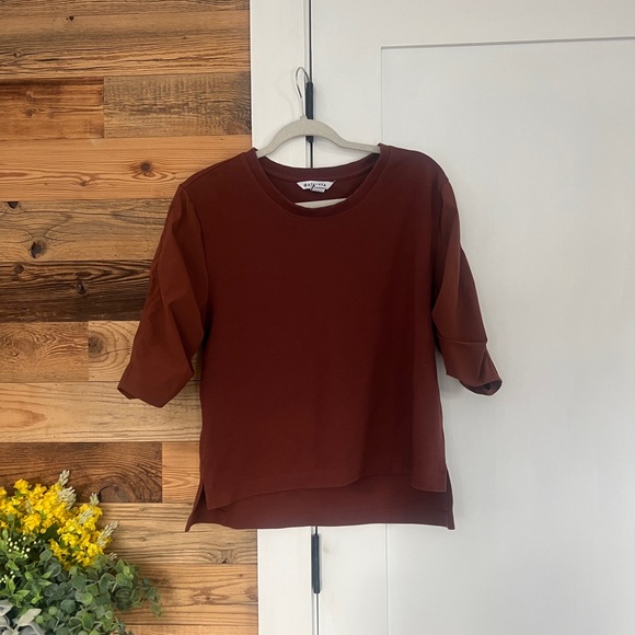Athleta Harlow Hybrid T-Shirt Puff Sleeves Ancient Mahagony Small - Picture 3 of 5